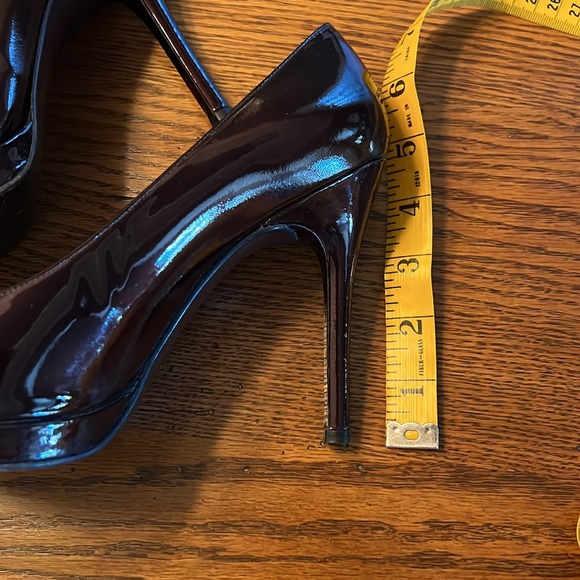 STUART WEITZMAN shoes - Picture 4 of 6